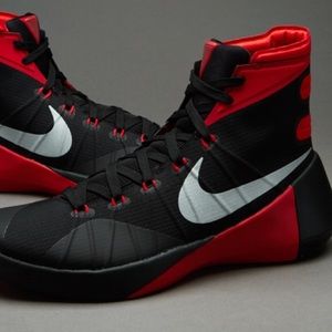 2015 red black good condition hyper dunks